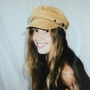 Meet your Posher, Kalaya